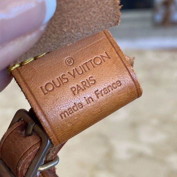Vintage Louis Vuitton Vachetta Leather Luggage Tag & Poignet - Picture 6 of 8